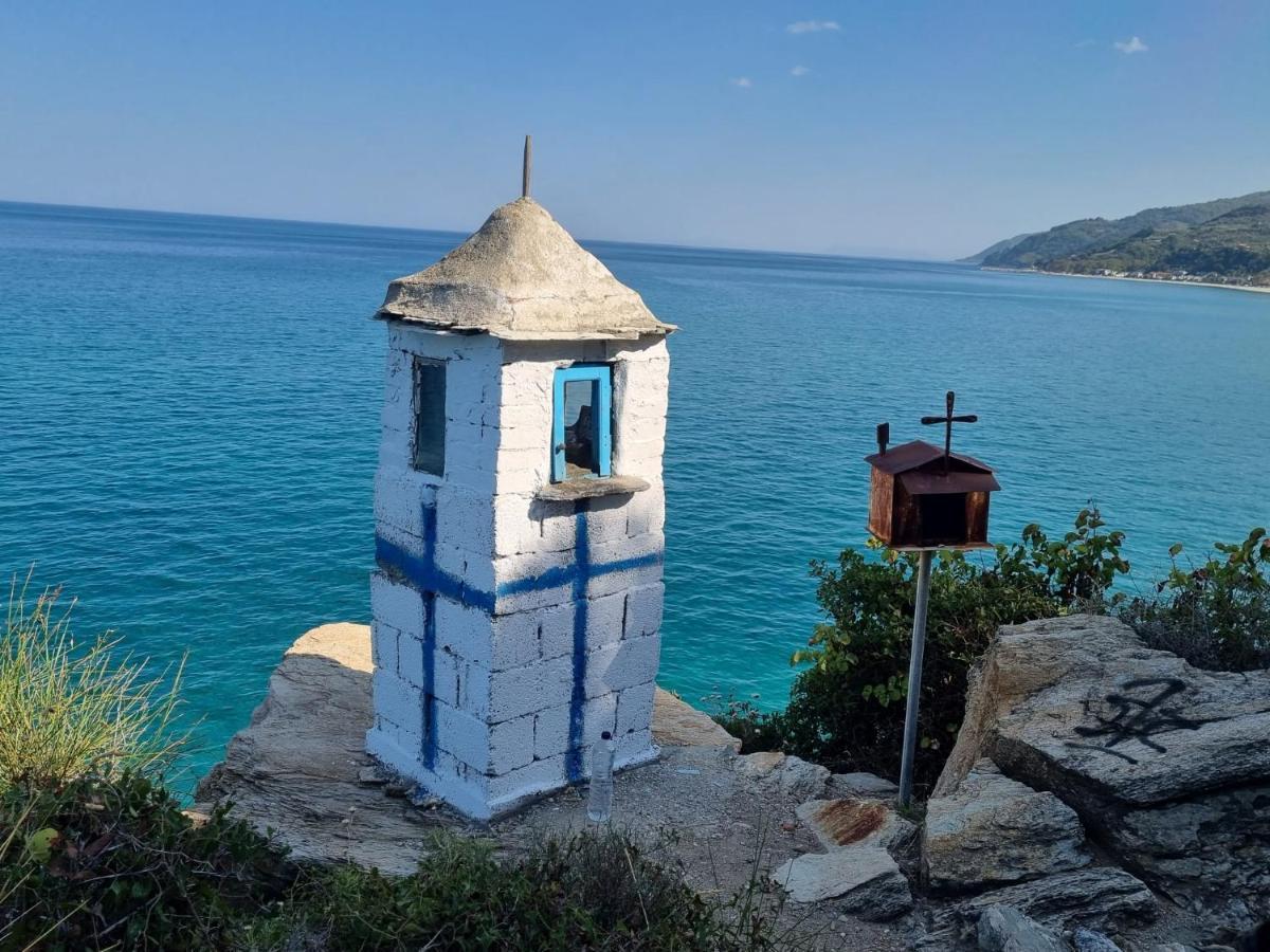 Moses Villa Хорефто Екстериор снимка